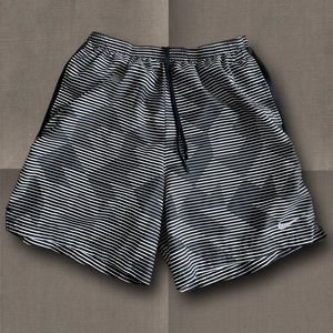 MEN’S NIKE SPORT SHORTS.